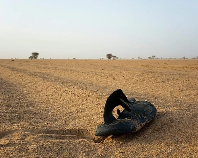 truck-breakdown-in-niger-strands-passengers-and-leaves-49-dead-in-sahara-desert