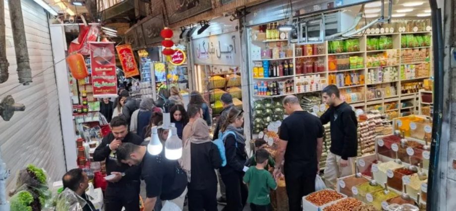 ‘red-meat-is-a-dream’:-iran-inflation-hits-highest-level-since-world-war-ii