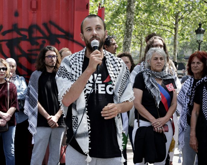 france-opens-‘war-crimes’-probe-into-israel’s-treatment-of-gaza-activists