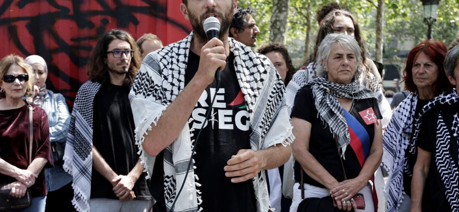 france-opens-‘war-crimes’-probe-into-israel’s-treatment-of-gaza-activists
