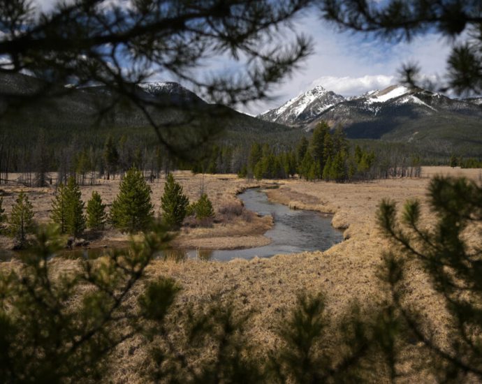 feds-will-soon-impose-new-framework-on-colorado-river-if-states-can’t-agree-how-to-manage-it
