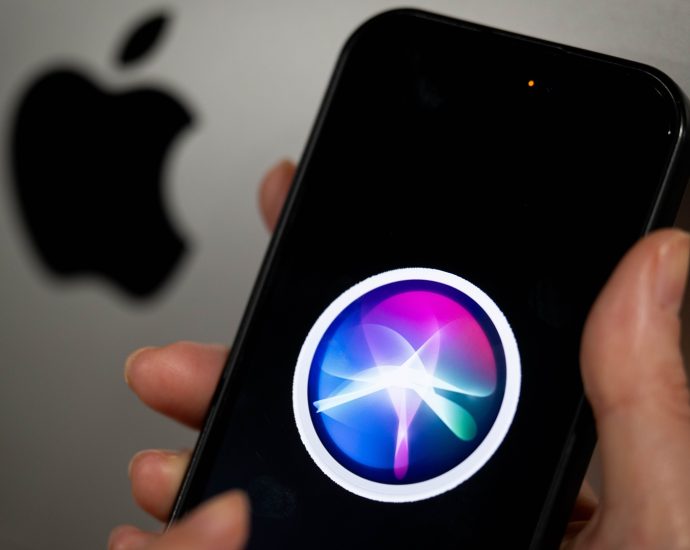 is-apple’s-siri-finally-smart-enough-to-compete-with-its-ai-counterparts?-we-may-soon-know.