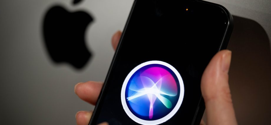 is-apple’s-siri-finally-smart-enough-to-compete-with-its-ai-counterparts?-we-may-soon-know.