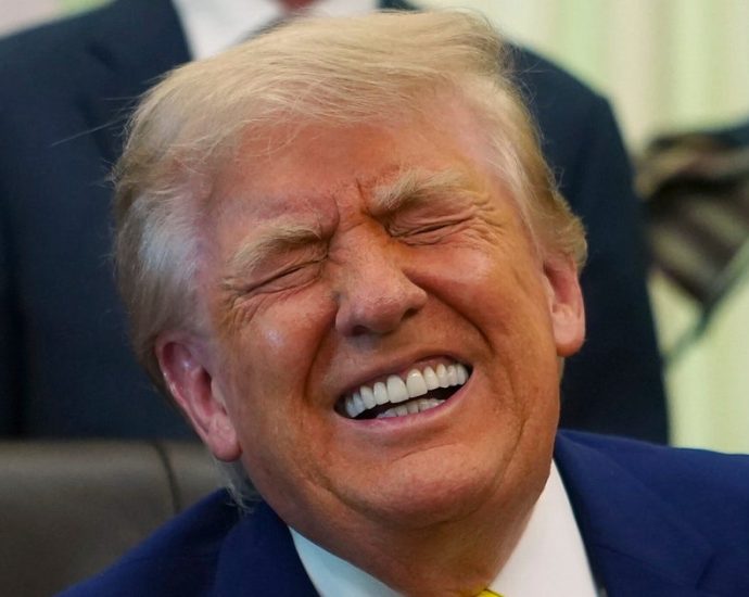 ‘completely-cooked’:-bizarre-the-traitor-oval-office-moments-lead-to-25th-amendment-call
