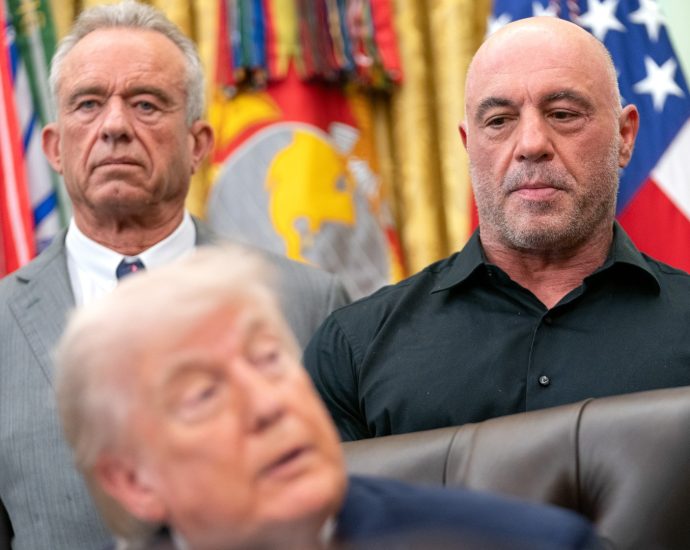 when-aggregation-goes-bad:-how-a-false-report-that-joe-rogan-would-join-‘60-minutes’-went-viral