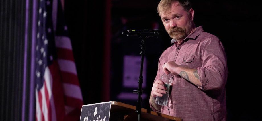 graham-platner-says-maine-voters-will-‘have-my-back’-despite-scandals-ahead-of-senate-primary