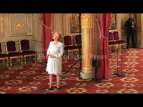 former-first-lady-of-france,-bernadette-chirac,-dies-aged-93