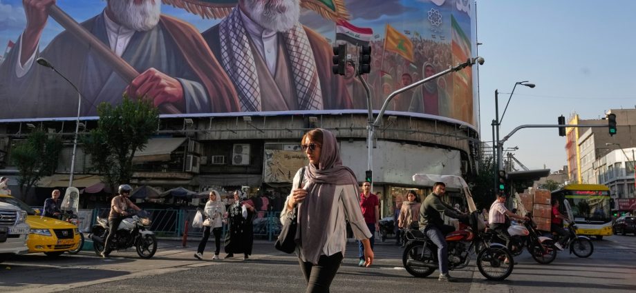 iran-war-live:-israel-kills-lebanon-general,-pakistan-urges-end-to-war