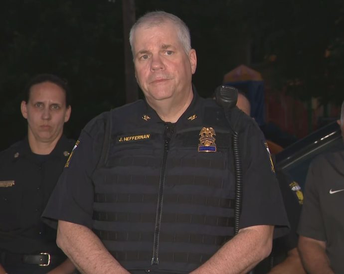 at-least-12-shot-near-ohio-festival,-gunmen-still-at-large