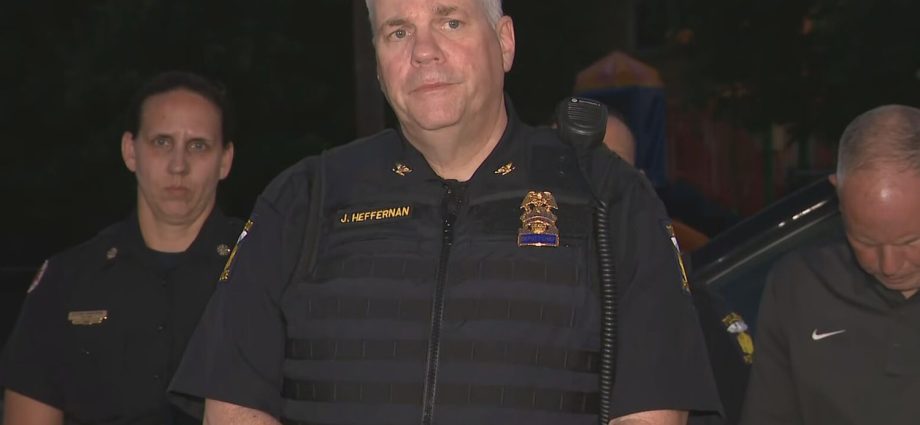 at-least-12-shot-near-ohio-festival,-gunmen-still-at-large