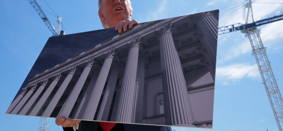 the-traitor-is-a-hot-mess—and-he’s-cooking-his-party