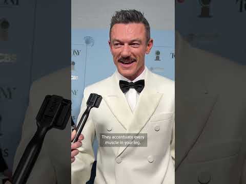 👠-luke-evans-on-his-rocky-horror-costume