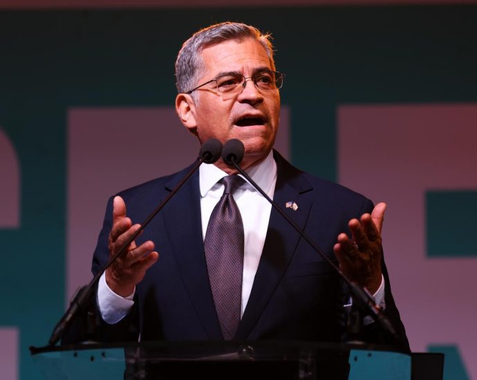 becerra-advances-to-november,-moves-closer-to-becoming-california’s-first-elected-latino-governor