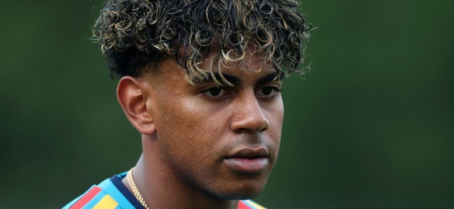 yamal,-williams-to-be-available-for-spain’s-opening-world-cup-match