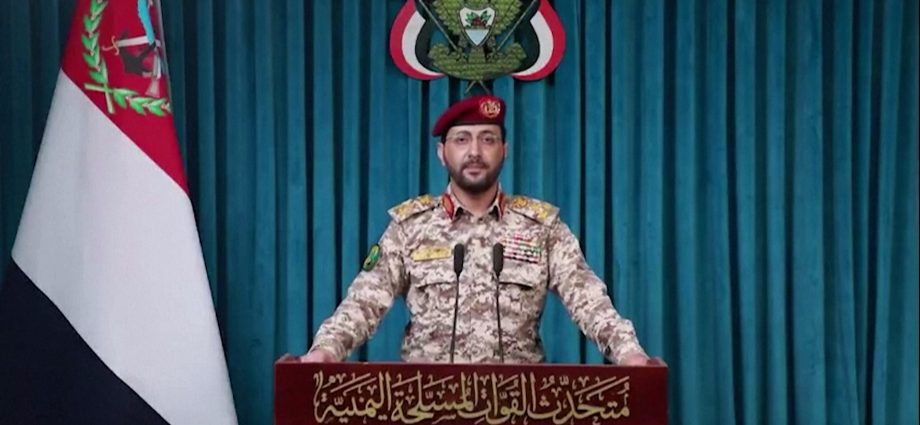 yemen’s-houthis-declare-ban-on-israeli-ships-sailing-the-red-sea
