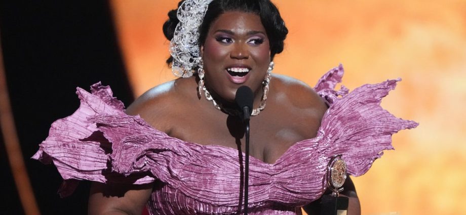 broadway-costume-designer-qween-jean-just-won-a-tony-—-and-made-history