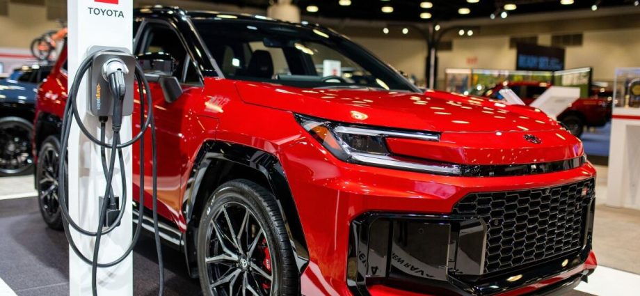 used-toyota-hybrids-are-selling-for-more-than-new-—-here’s-why