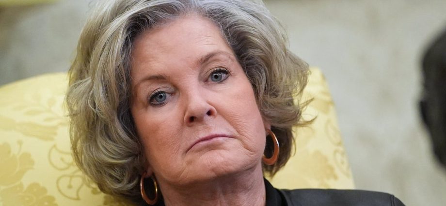 susie-wiles-addresses-report-she’s-about-to-quit-the-traitor’s-white-house