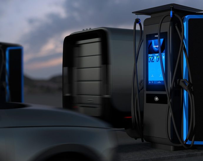 i-charging’s-new-aio-500-ev-charger-features-dynamic-power-allocation,-cooled-cable-option-and-multi-market-compatibility