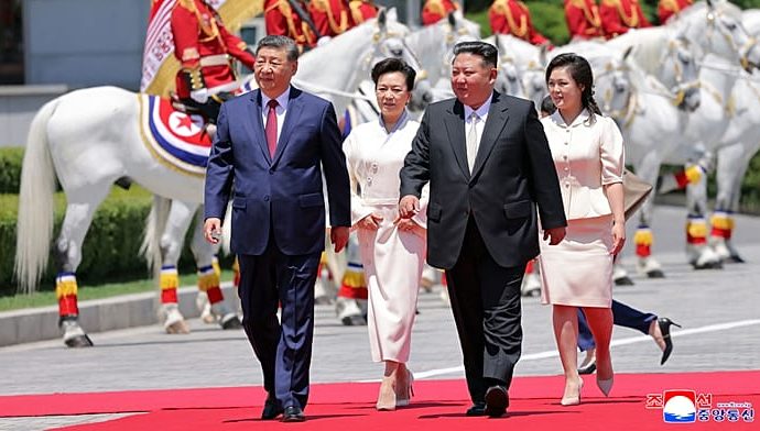 china’s-xi-vows-to-bring-ties-with-north-korea-to-‘new-heights’-during-rare-visit