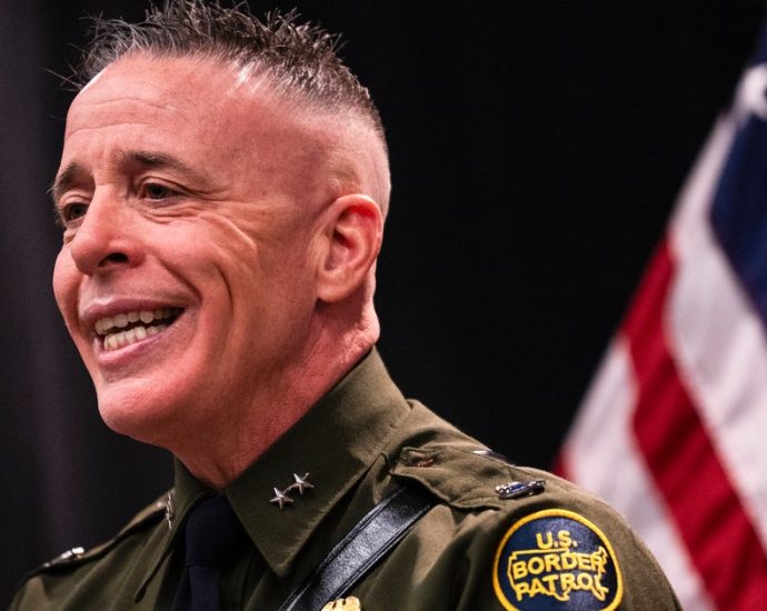 the-traitor’s-ex-border-boss-floats-mass-deportation-plan,-but-the-numbers-don’t-add-up