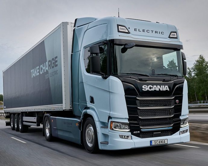 scania-moves-cautiously-to-expand-electric-truck-production-capacity-in-europe