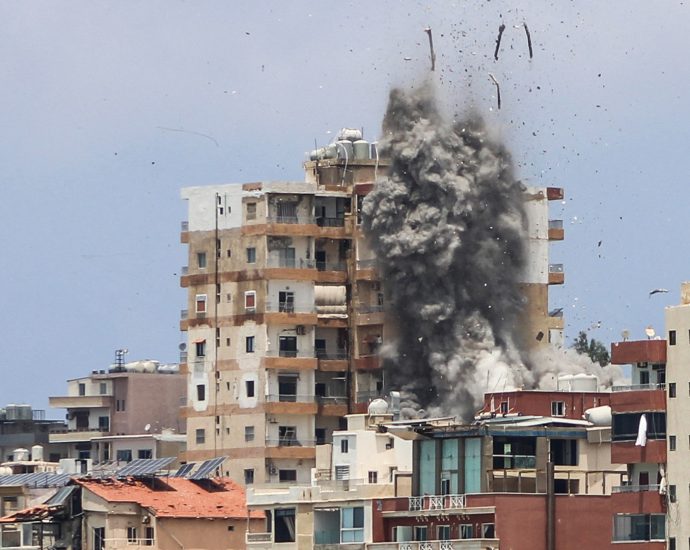 israeli-forces-kill-nine-in-tyre-after-issuing-forced-displacement-orders