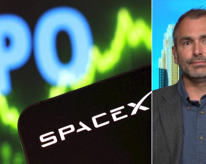 spacex-ipo-could-make-musk-a-trillionaire-at-your-expense-in-“massive-wealth-transfer”:-eric-gardner