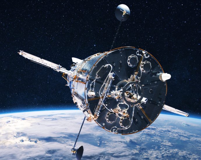 Why Does NASA Need To Use Atomic Clocks In Space?