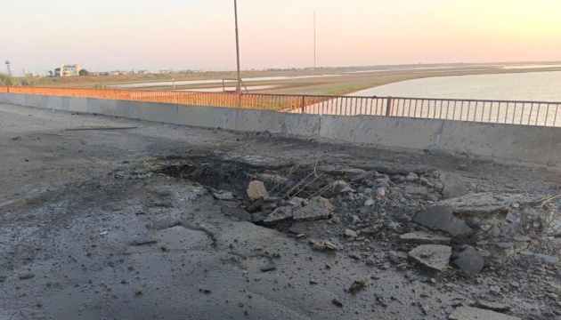 ukraine-knew-37th-russian-brigade-was-waiting-for-fuel-via-chonhar.-it-struck-bridge-and-trucks-still-haven’t-arrived