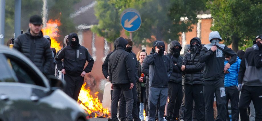 why-has-belfast-erupted-in-anti-immigrant-violence-after-a-knife-attack?