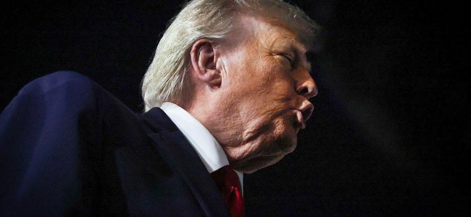 the-traitor-brags-about-growing-trade-deficit.-who-wants-to-tell-him?