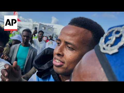 somali-world-cup-referee-who-was-denied-entry-to-the-us-gets-a-hero’s-welcome