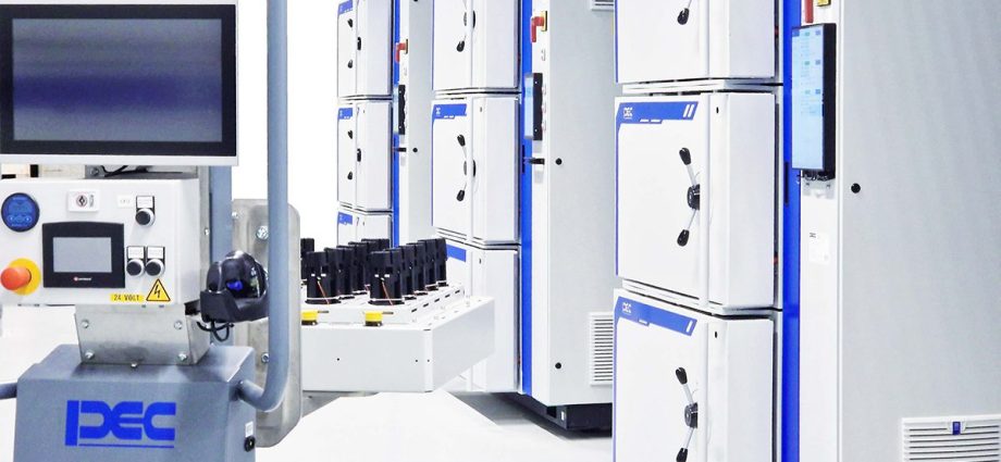 pec’s-ict0550-cell-tester-adds-integrated-eis-with-15-mhz–10-khz-sweep-and-no-additional-cabling
