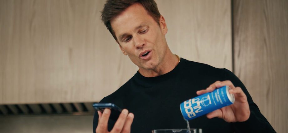 tom-brady-wants-you-to-drink-his-good-nut