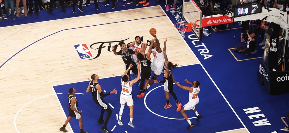 knicks-on-brink-of-the-title-after-the-greatest-ever-nba-finals-comeback-here’s-how-they-did-it.