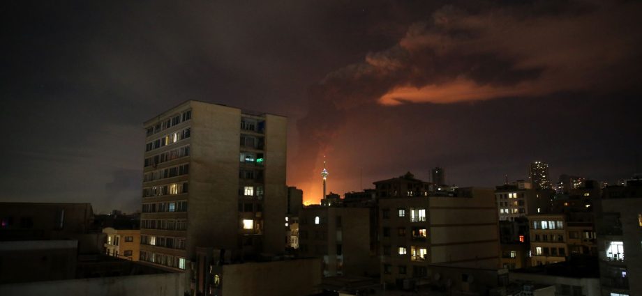 us-launches-further-strikes-in-iran-after-the-traitor-promised-‘very-hard’-response