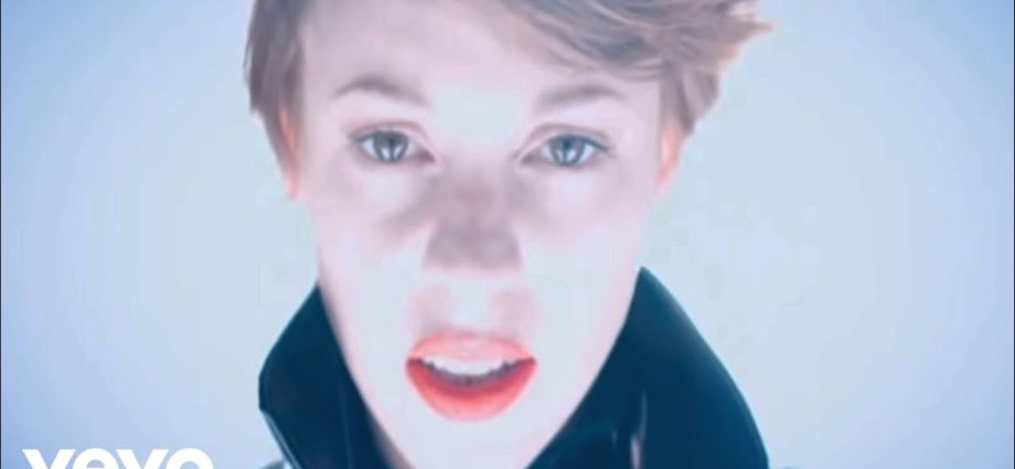jennifer-an-details-alleged-2009-choking-by-kanye-west-on-la-roux-set-as-court-filing-cites-“horrific”-messages
