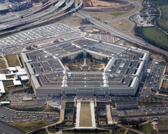 firefighters-on-scene-at-pentagon-during-‘hazardous-materials-incident’