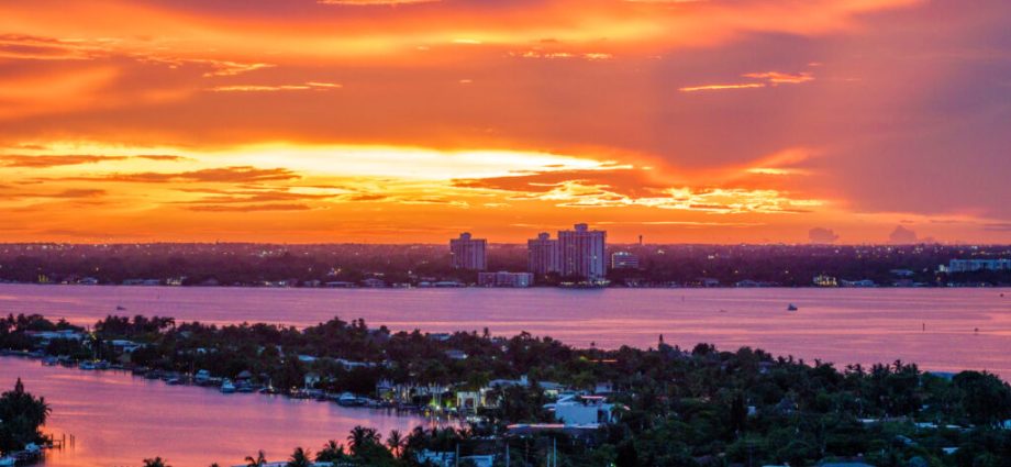 biscayne-bay-is-slowly-becoming-the-ocean