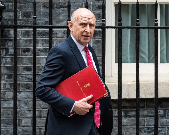 uk.-defense-secretary-resigns,-saying-the-government-isn’t-willing-to-spend-enough-on-the-military