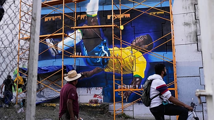 world-cup-street-art-returns-to-rio-de-janeiro