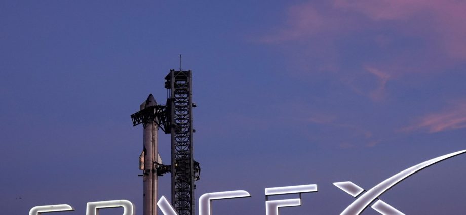 musk’s-$1.8-trillion-spacex-ipo-could-be-‘highly-undesirable’-for-some