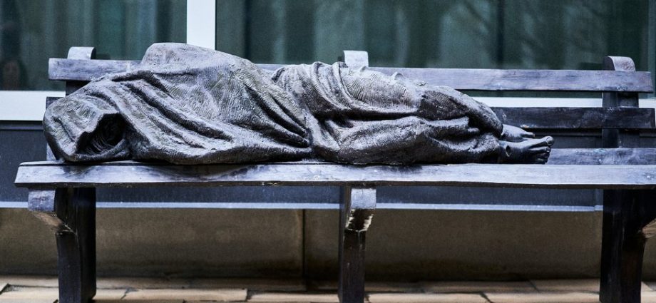 don’t-ax-proven-ways-to-end-homelessness