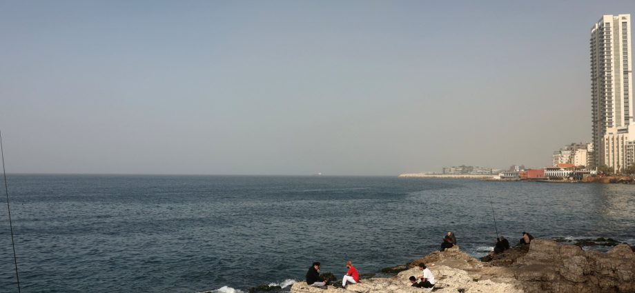 is-israel’s-‘buffer-zone’-inside-lebanon-an-attempt-to-grab-gas-reserves?