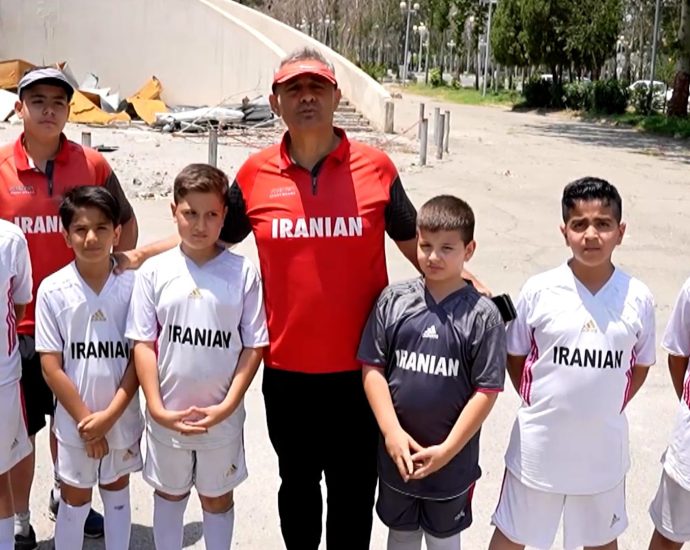 video:-what-iran’s-football-fans-think-about-the-world-cup