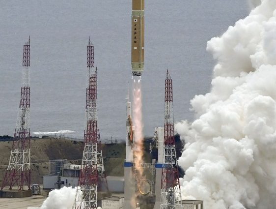 japan’s-struggling-flagship-h3-rocket-returns-to-flight-with-the-debut-of-a-low-cost-variant