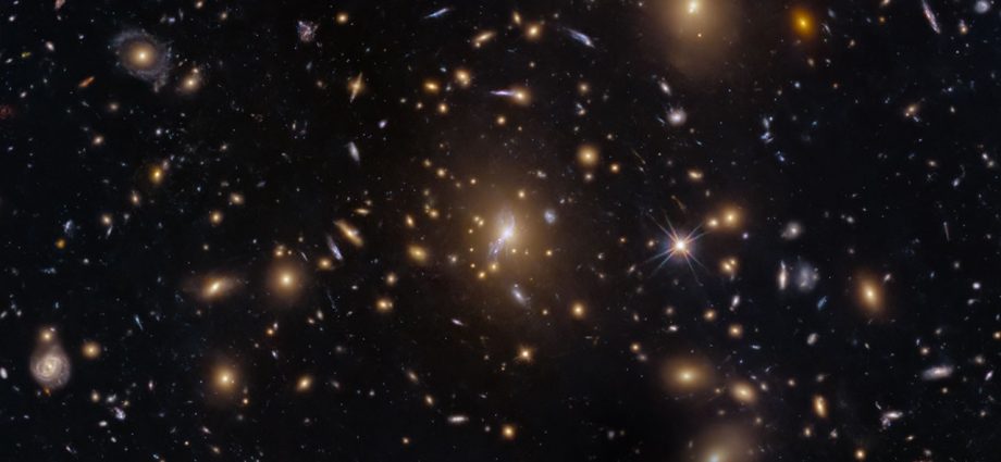 hubble-sees-swarm-of-galaxies