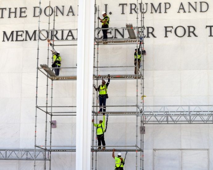 judge-keeps-order-in-place-to-remove-the-traitor’s-name-from-kennedy-center