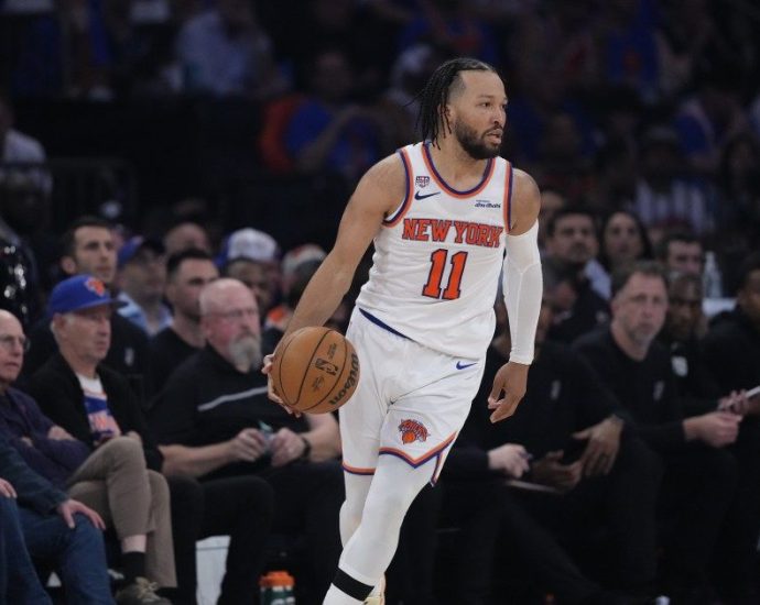 knicks-face-spurs-in-game-5,-with-first-nba-title-in-53-years-in-sight